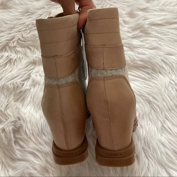 NIB Women’s Sz 8.5 Sorel Joan of the Arctic Wedge III Lexie Boots in Natural Tan - Picture 8 of 13